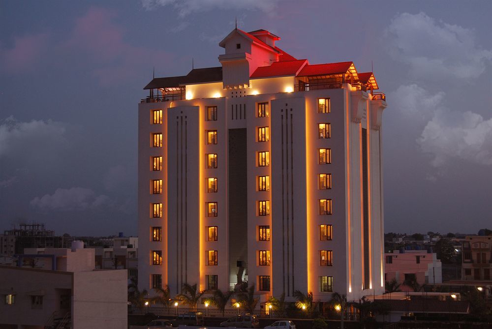 Regenta RPJ Rajkot Hotel Bagian luar foto